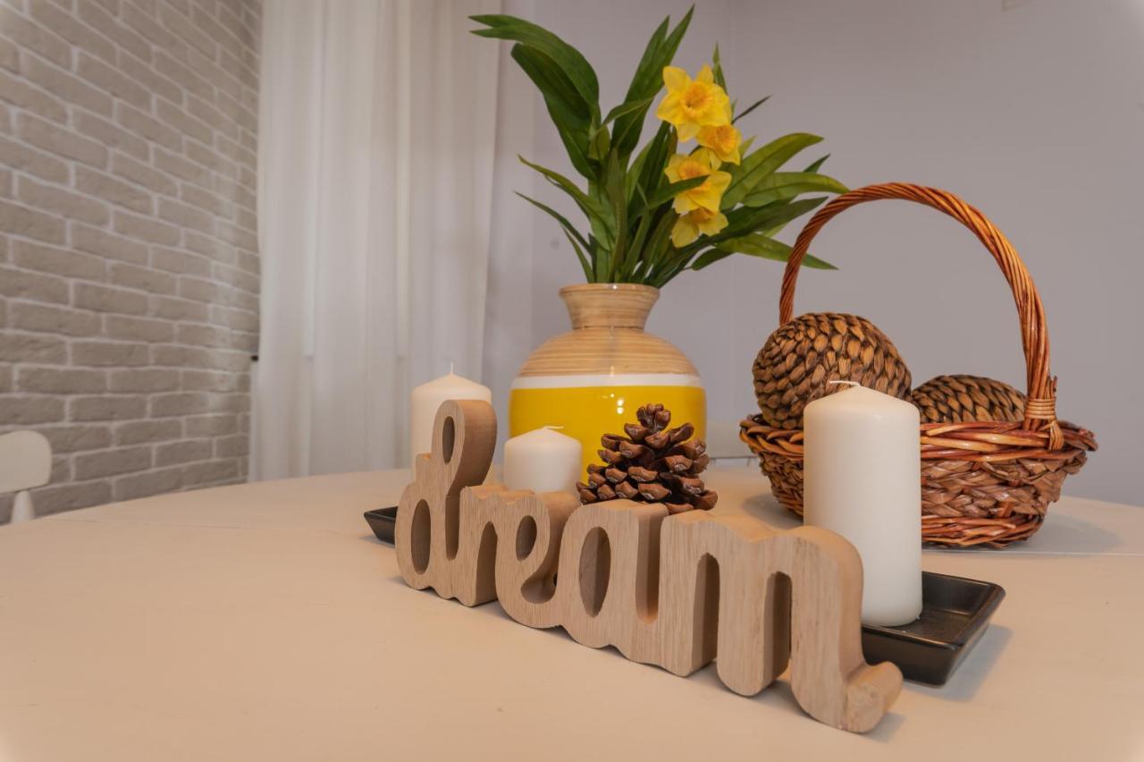 Flamingo Flat /Two-Bedroom With Balcony\ Sofia Eksteriør billede
